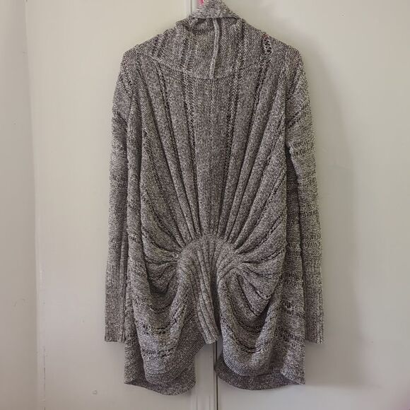 BCBGMAXAZRIA Jane Oversized Heavy Knit Sweater Cardigan Ruched Back Size S - Picture 11 of 16